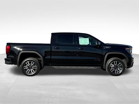 Used 2025 GMC Sierra 1500 AT4 w/ AT4 Premium Package AWD/4WD image 6