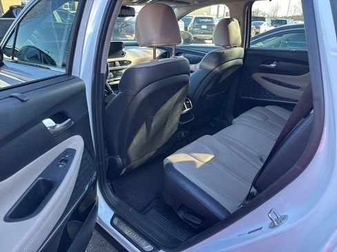Used 2020 Hyundai Santa Fe Limited image 10