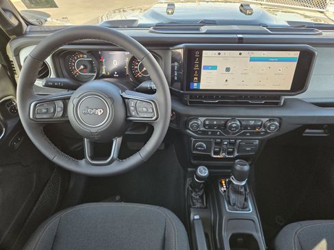 New 2026 Jeep Gladiator Sport image 6