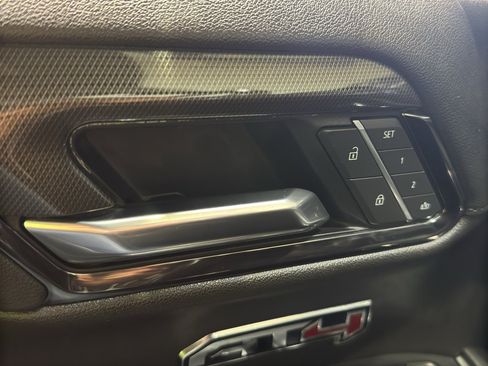 Used 2022 GMC Sierra 1500 AT4 w/ AT4 Premium Package image 39