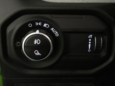 New 2026 Jeep Gladiator Sport AWD/4WD image 32