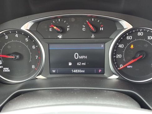 Used 2024 Chevrolet Blazer LT w/ Convenience Package FWD image 24