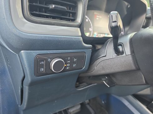 Used 2022 Ford Maverick XL FWD image 37