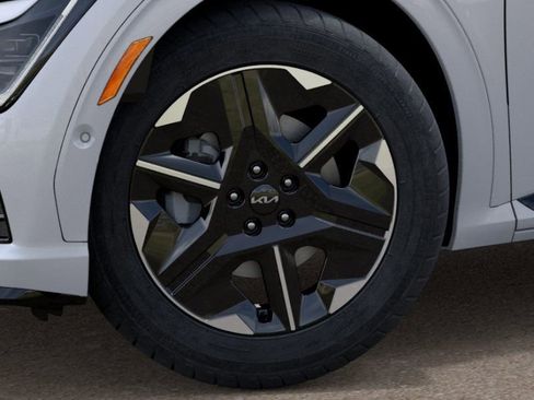 New 2025 Kia EV6 GT-Line image 9