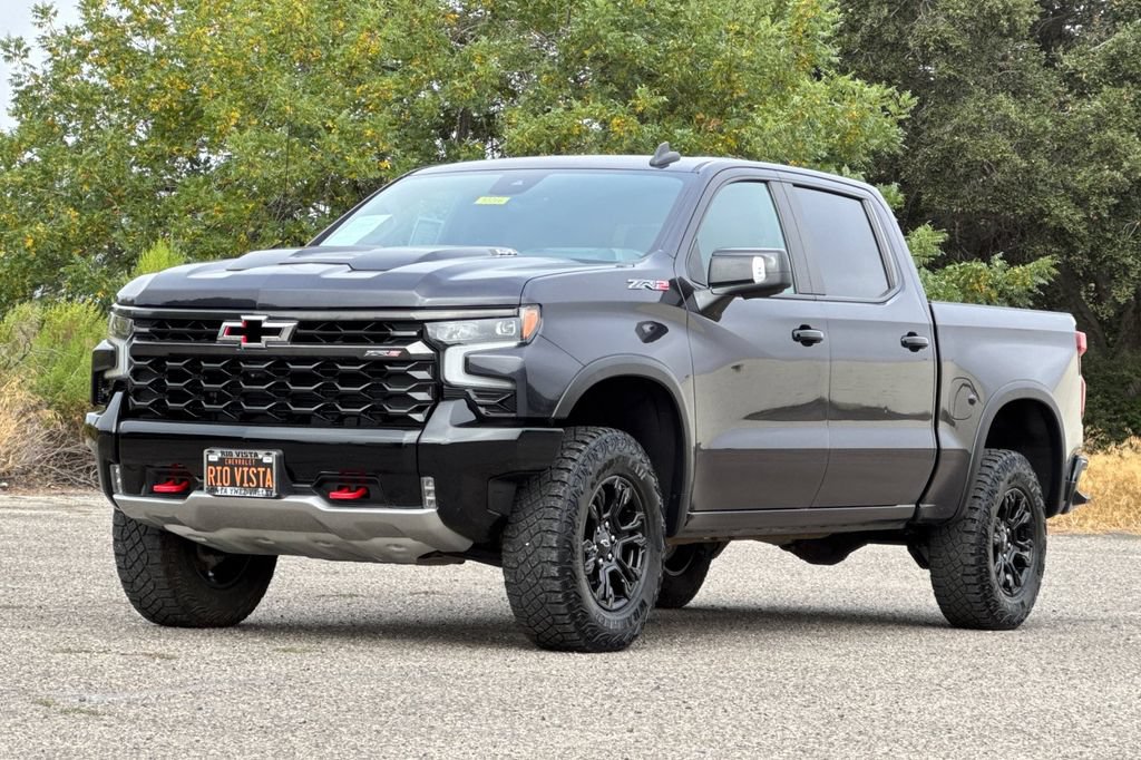 Used 2023 Chevrolet Silverado 1500 ZR2 w/ Technology Package AWD/4WD image 8