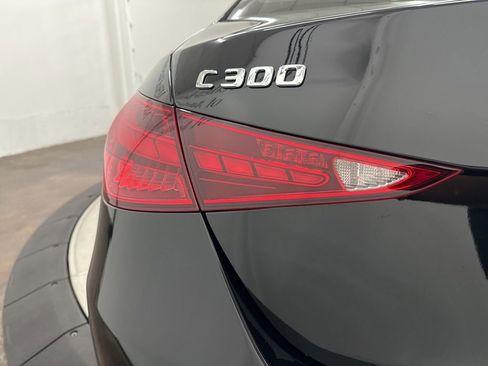 Used 2025 Mercedes-Benz C 300 Sedan image 11