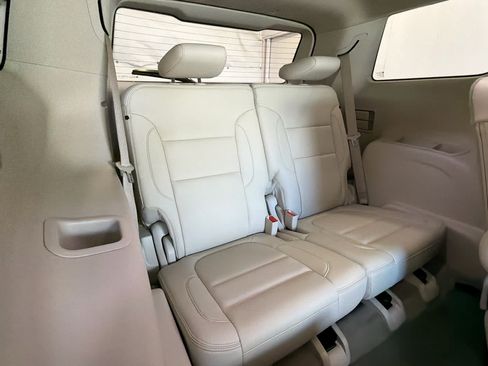 Used 2022 GMC Acadia Denali w/ LPO, Floor Liner Package FWD image 38