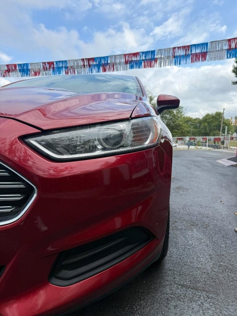 Used 2016 Ford Fusion S FWD image 11
