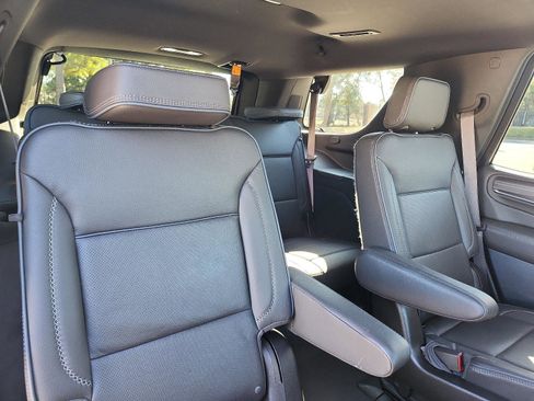 Certified 2024 GMC Yukon Denali image 10