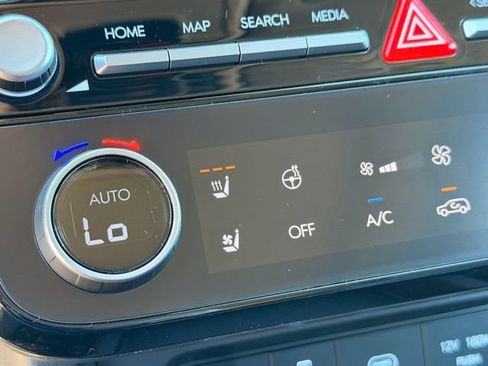 New 2026 Hyundai Tucson Limited image 21