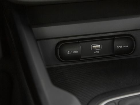 Used 2025 Kia Soul LX w/ LX Technology Package FWD image 35