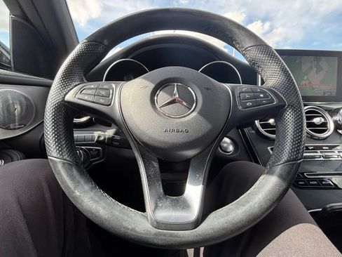 Used 2019 Mercedes-Benz GLC 300 4MATIC Coupe image 16