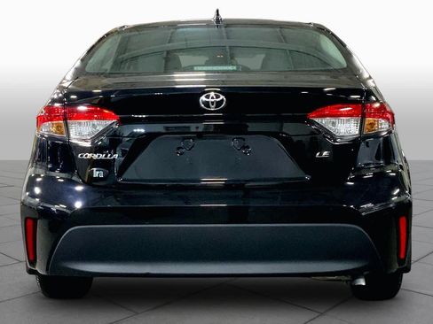 Used 2024 Toyota Corolla LE FWD image 5
