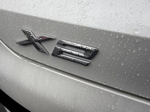 Used 2018 BMW X2 sDrive28i w/ Convenience Package image 4