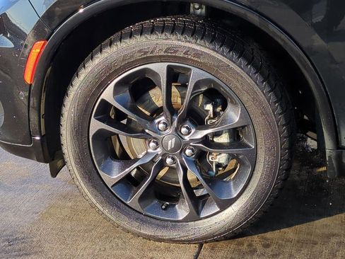 Used 2023 Dodge Durango R/T w/ Hemi Orange Plus Package image 15