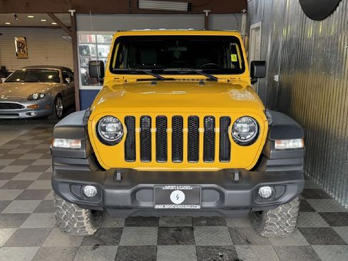 Used 2021 Jeep Wrangler Unlimited Sport AWD/4WD image 5