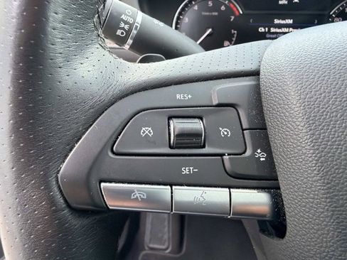 Used 2023 Cadillac XT4 Sport FWD image 29