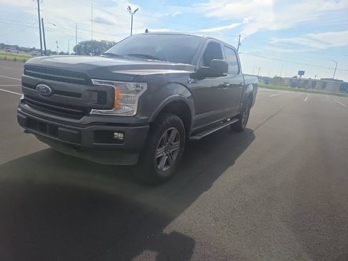 Used 2020 Ford F150 XLT w/ Equipment Group 302A Luxury AWD/4WD image 3