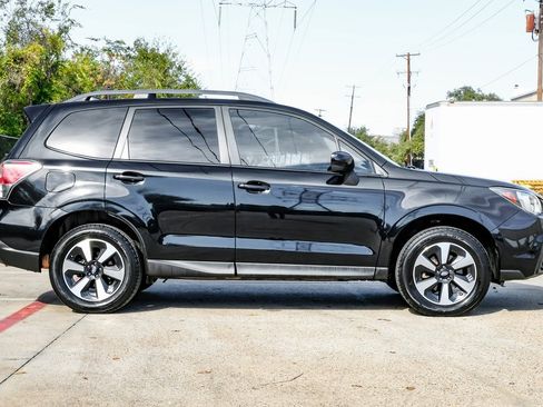 Used 2018 Subaru Forester 2.5i Premium image 7