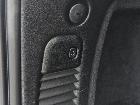 Used 2024 Dodge Durango GT RWD image 12