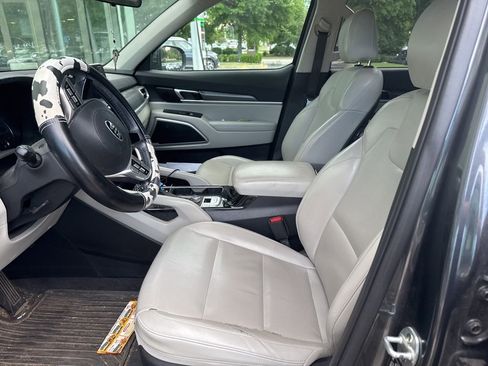 Used 2021 Kia Telluride S FWD image 5