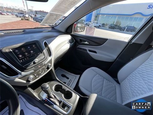 Used 2020 Chevrolet Equinox LT image 14