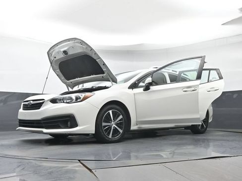 Used 2022 Subaru Impreza 2.0i Premium AWD/4WD image 46
