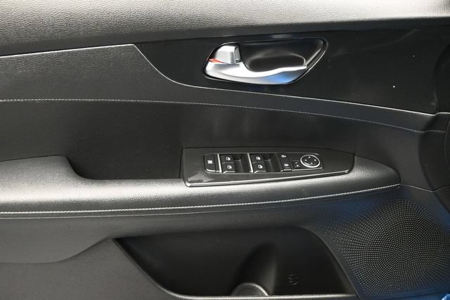 Used 2023 Kia Forte GT-Line w/ GT-Line Technology Package FWD image 8