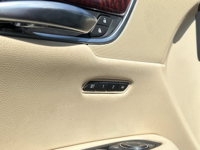 Used 2017 Cadillac XT5 Luxury w/ Driver Awareness Package FWD image 26