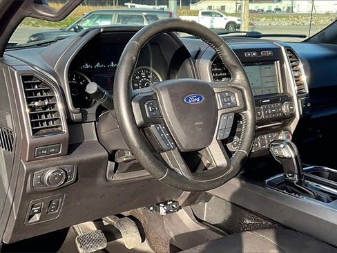 Used 2018 Ford F150 XLT w/ Equipment Group 302A Luxury image 13