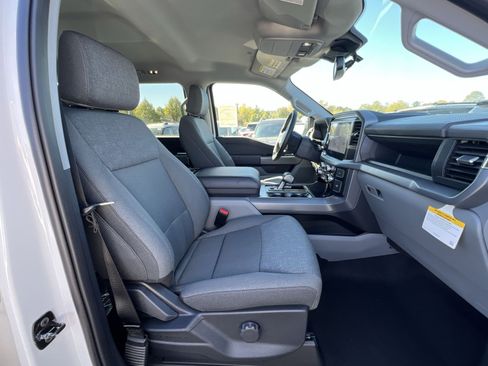 New 2025 Ford F150 Lightning XLT image 26