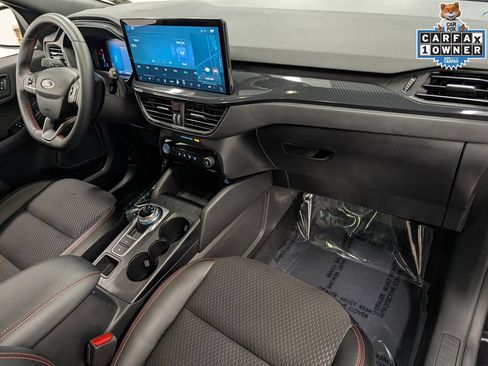 Certified 2023 Ford Escape ST-Line w/ Tech Pack #1 AWD/4WD image 35