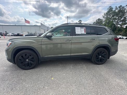 Used 2026 Volkswagen Atlas SE FWD image 5