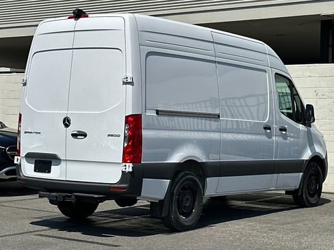New 2025 Mercedes-Benz Sprinter 2500 image 5