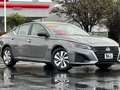 New 2025 Nissan Altima 2.5 S image 2