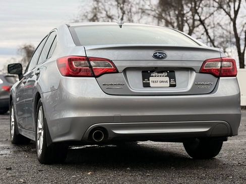 Used 2017 Subaru Legacy 2.5i Premium w/ Moonroof Package image 3