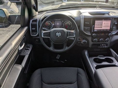 New 2026 RAM 1500 Express AWD/4WD image 15