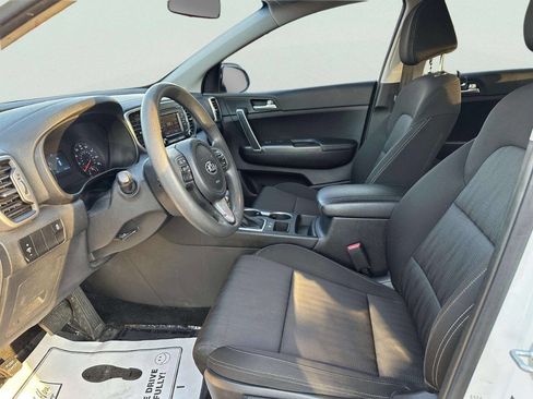 Used 2017 Kia Sportage LX FWD image 10