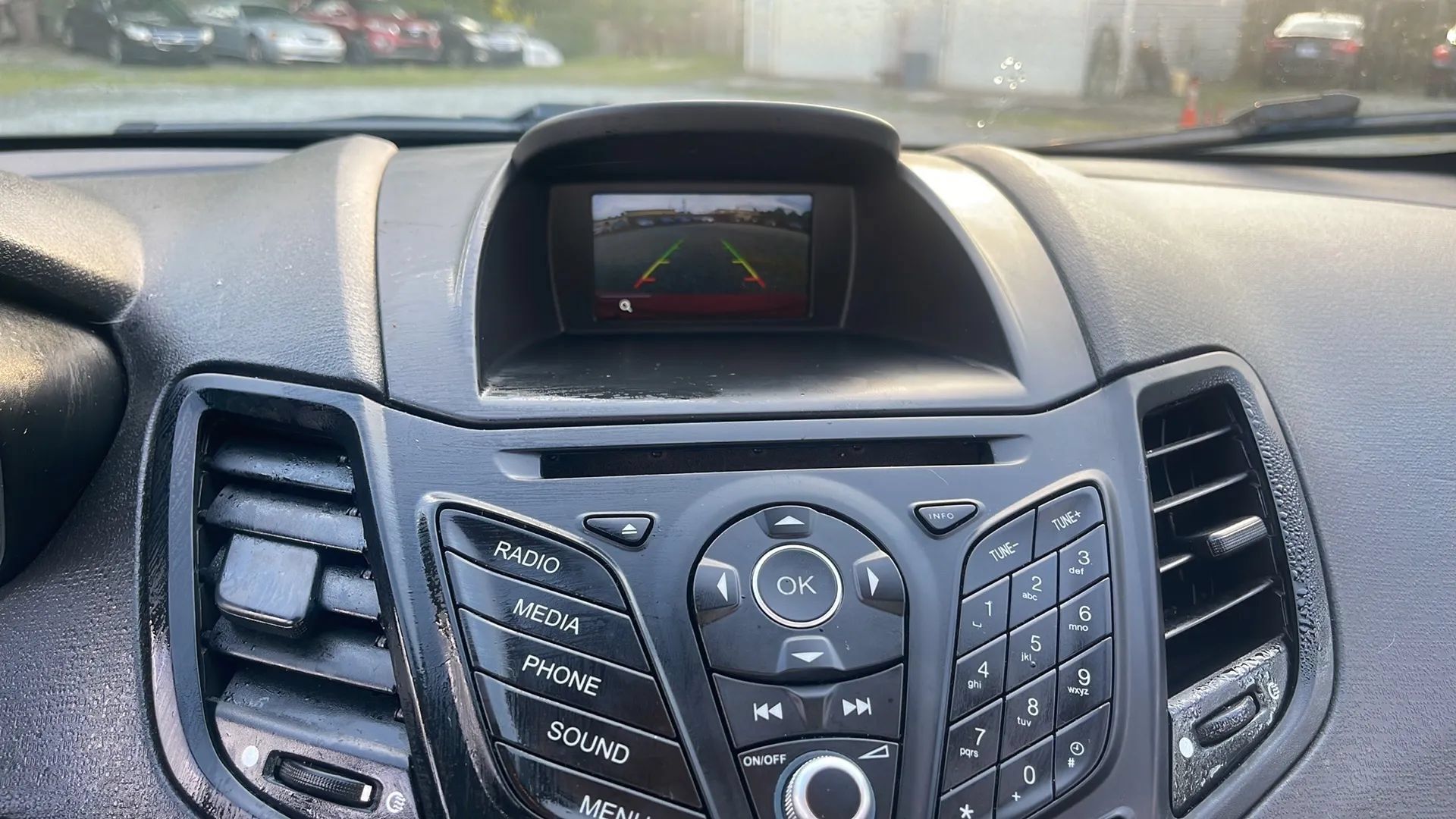 Used 2018 Ford Fiesta SE FWD image 34