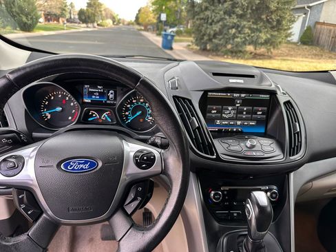 Used 2014 Ford Escape SE w/ Equipment Group 201A image 16