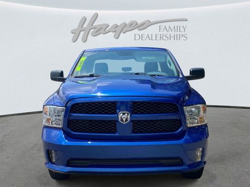 Used 2018 RAM 1500 Express AWD/4WD image 10