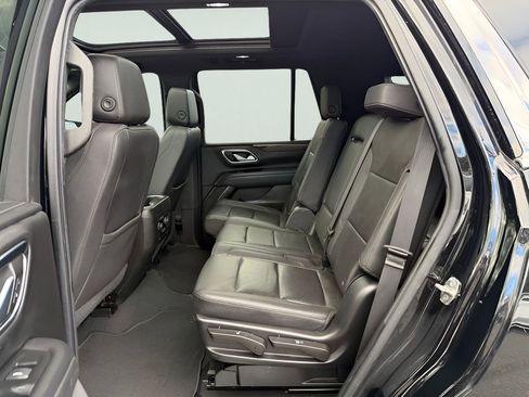 Used 2022 Chevrolet Tahoe LT w/ LT Signature Plus Package image 32