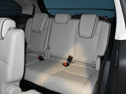 Used 2026 Honda Odyssey Touring image 23