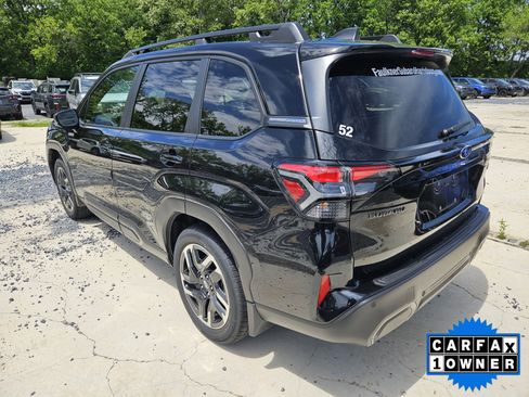 Certified 2025 Subaru Forester Limited AWD/4WD image 7
