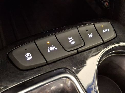 Used 2022 Chevrolet TrailBlazer RS AWD/4WD image 22