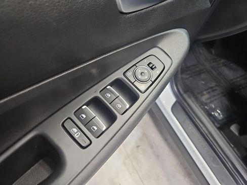 Used 2023 Hyundai Santa Fe SEL image 12