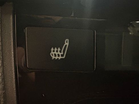 Used 2024 Toyota Highlander Platinum image 13