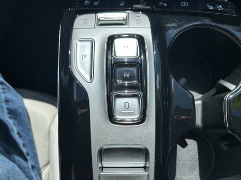 Used 2023 Hyundai Tucson Limited image 10