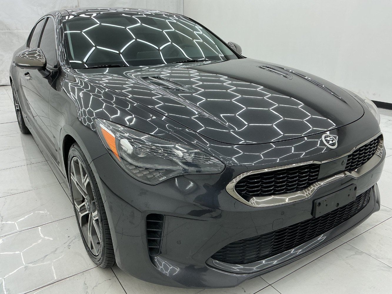 Used 2019 Kia Stinger Premium AWD/4WD image 3