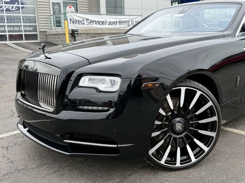 Used 2018 Rolls-Royce Dawn image 27